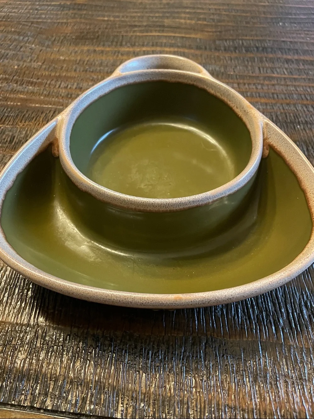LTD Commodities Green Soup Cracker Bowl Chip & Dip, Drip Pottery Glaze Stoneware